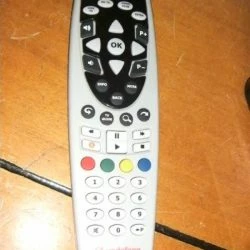 Vendora ΑΠΟΚΩΔΙΚΟΠΟΙΗΤΗΣ VODAFONE TV -Vendora shop 08036929e9ee4b8d1bb672c28164763fc30f6b3f xl