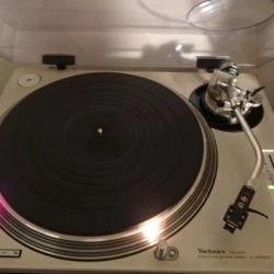 Vendora Turntable Technics SL_ 1200 MK2 -Vendora shop 09a76f2119c26afb3264eea4f8b7e86efd62e43d xl
