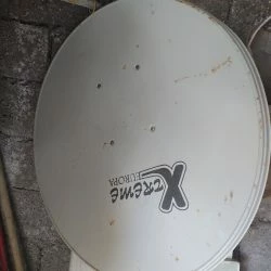 Vendora Δορυφορική πιατο με αποδοικοποιητη