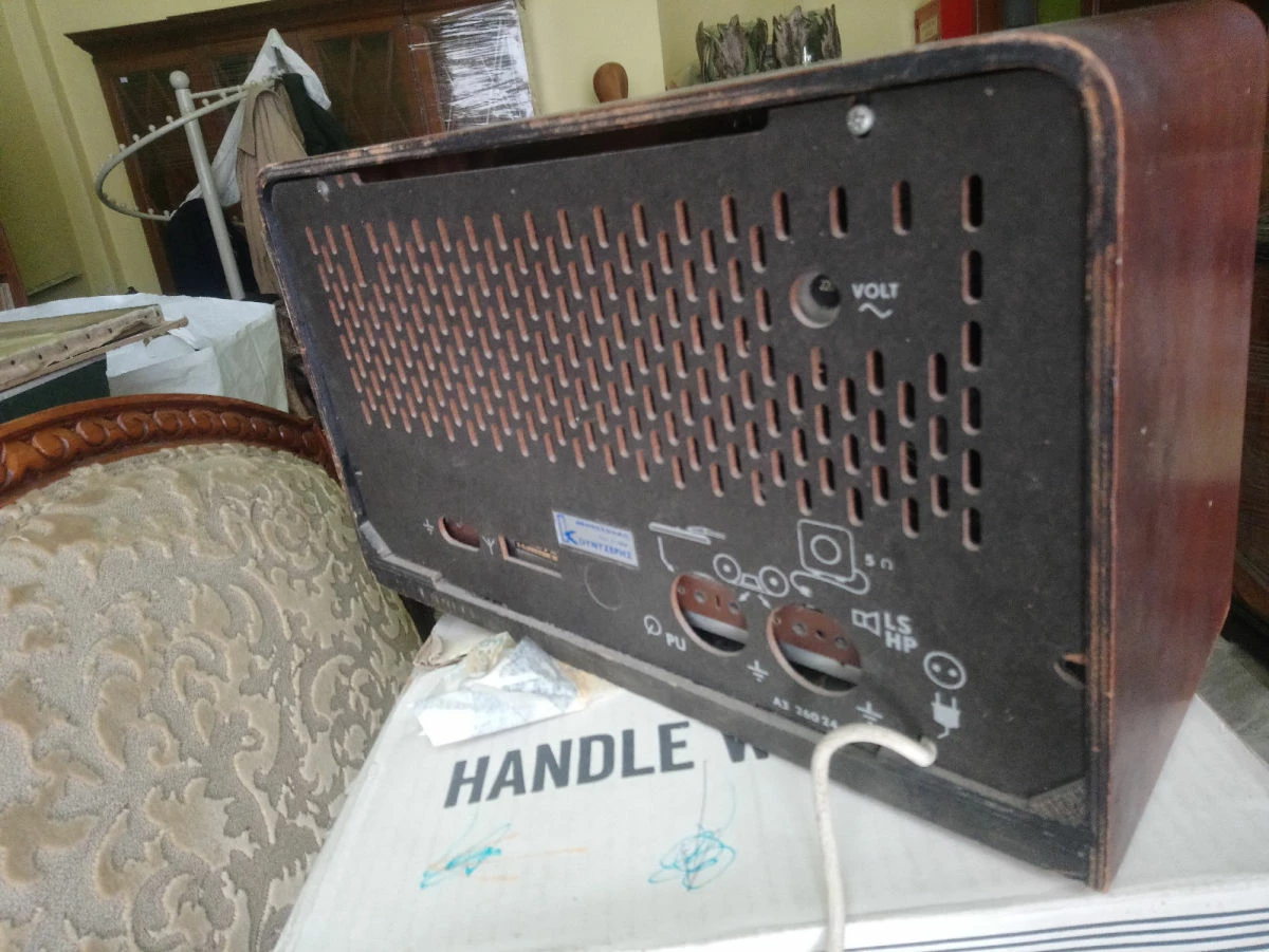 Vendora ραδιόφωνο Philips παλιό 6 Vendora ραδιόφωνο Philips παλιό - Image 4