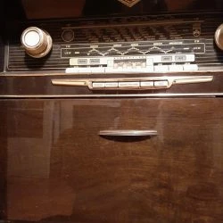 Vendora GRUNDIG έπιπλο ράδιο-πικάπ -Vendora shop 1e24319e906fde0d4961015d43fbf2ee37289bb1 xl