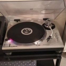 Vendora ΠΙΚΑΠ TECHNICS SL - 1200 MK2 + ORTOFON OM - 10 -Vendora shop 20c6c081dd044a2f857e929eacc4ab128434ec8c xl