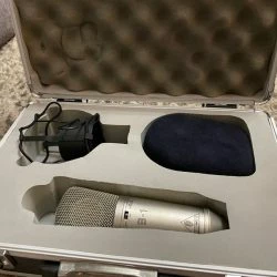 Vendora Μικρόφωνο Behringer B-1 αμεταχείριστο