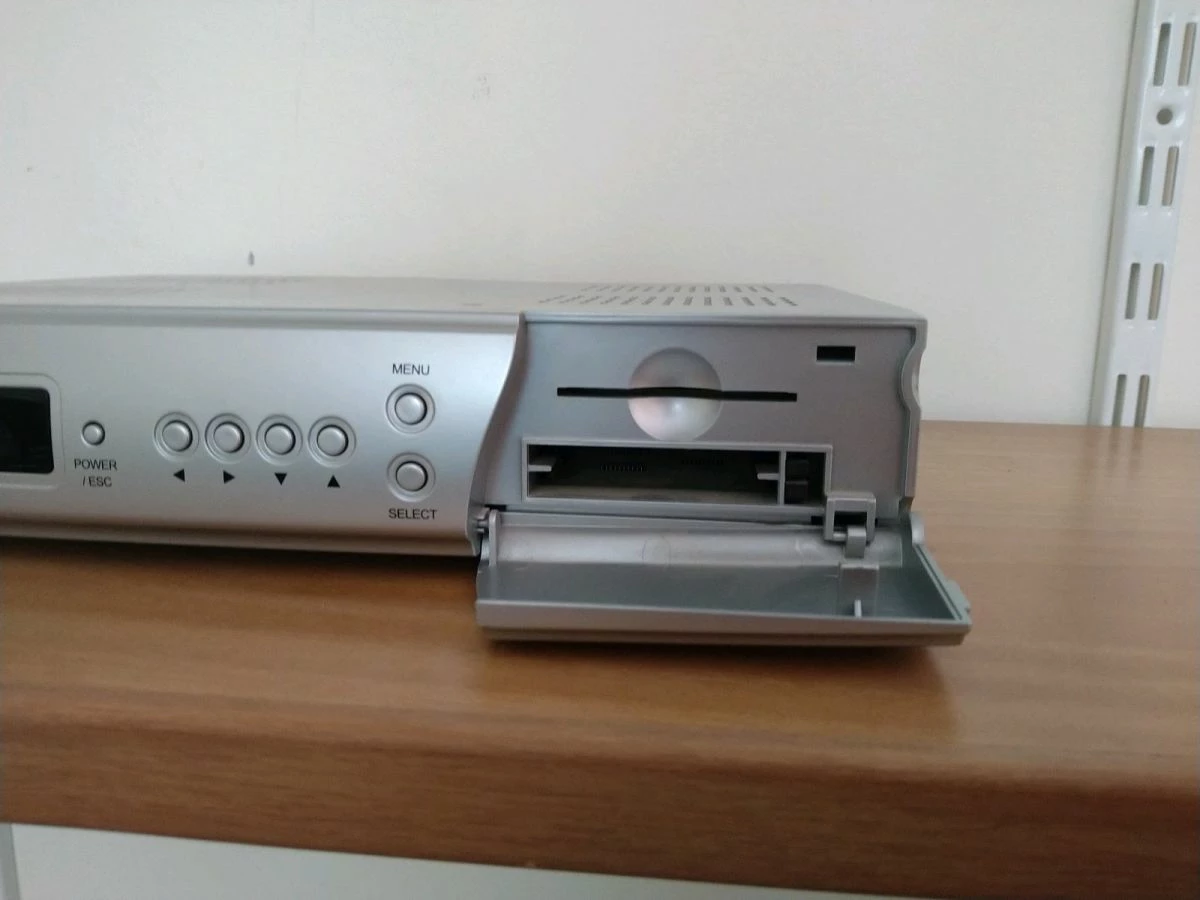 Vendora Αποκωδικοποιητής δορυφορικής DVB-S 4 Vendora Αποκωδικοποιητής δορυφορικής DVB-S - Image 2