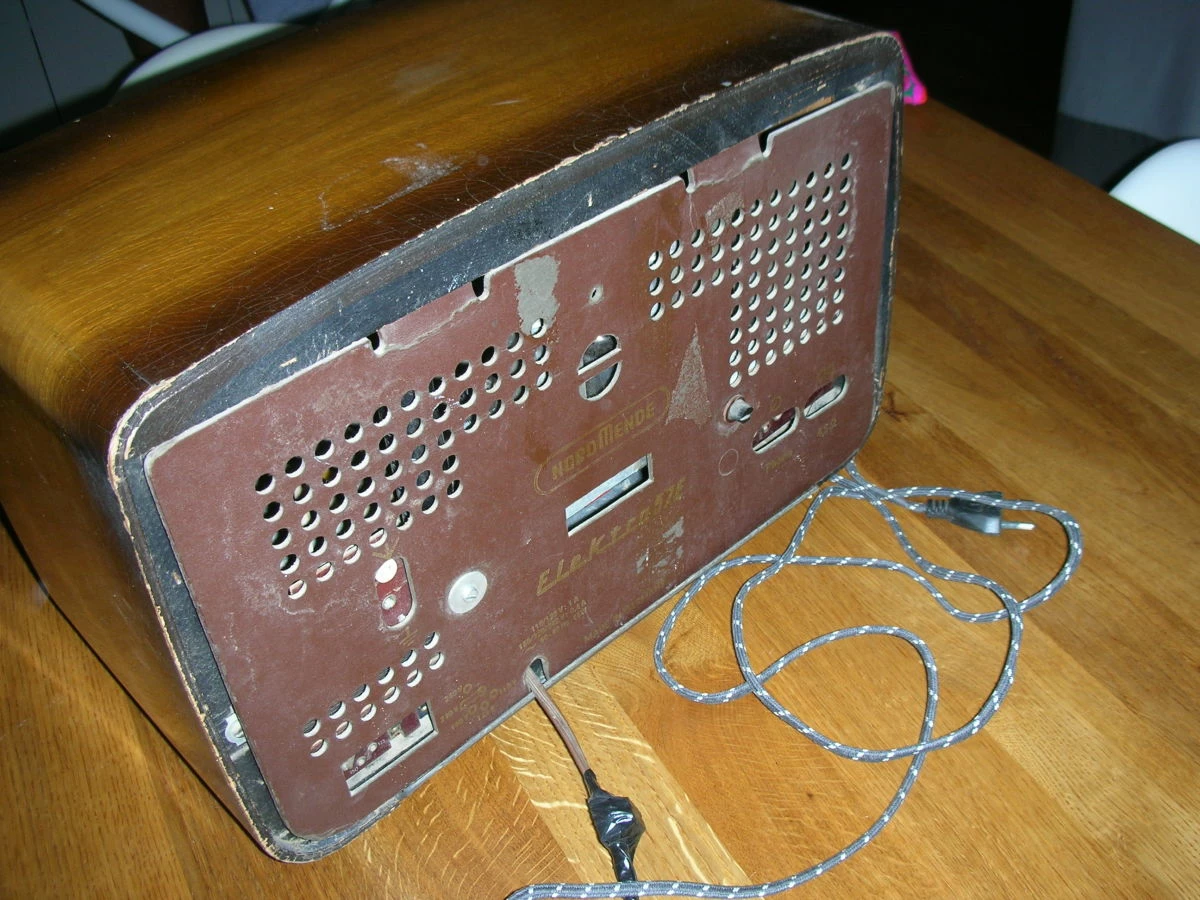 Vendora ΡΑΔΙΟΦΩΝΟ Vintage Nordmende Elektro 5 Vendora ΡΑΔΙΟΦΩΝΟ Vintage Nordmende Elektro - Image 3