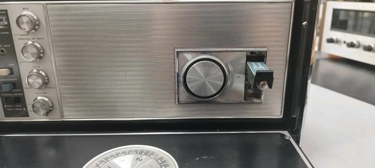 Vendora ZENITH D7000Y AM/FM/SSB 7 Vendora ZENITH D7000Y AM/FM/SSB - Image 5