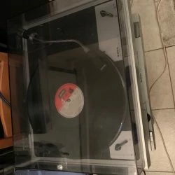 Vendora Πωλείται το Πικαπ TAYA MP-200 Made In JAPAN -Vendora shop 5cedfb337502268b56dc0316263cbe6b87155cc5 xl