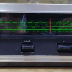 Vendora DUAL CT8 TUNER ΠΑΓΚΟΣΜΙΟΥ ΛΗΨΕΩΣ FM AM SW LW VINTAGE