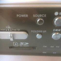 Vendora ΠΙΚΑΠ ΠΟΥ ΜΕΤΑΤΡΕΠΕΙ ΔΙΣΚΟΥΣ ΣΕ USB. ΕΧΕΙ ΚΑΙ ΡΑΔΙΟ ΜΕ ΕΝΣΩΜΑΤΩΜΕΝΑ ΗΧΕΙΑ -Vendora shop 67c1b1063ba79def3440df3ea3fe974e6c066c4f xl