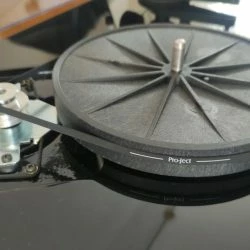 Vendora Pro-Ject Debut Carbon DC -Vendora shop 83b3e5040b53a5d765d7b08f1856692950f57bf2 xl