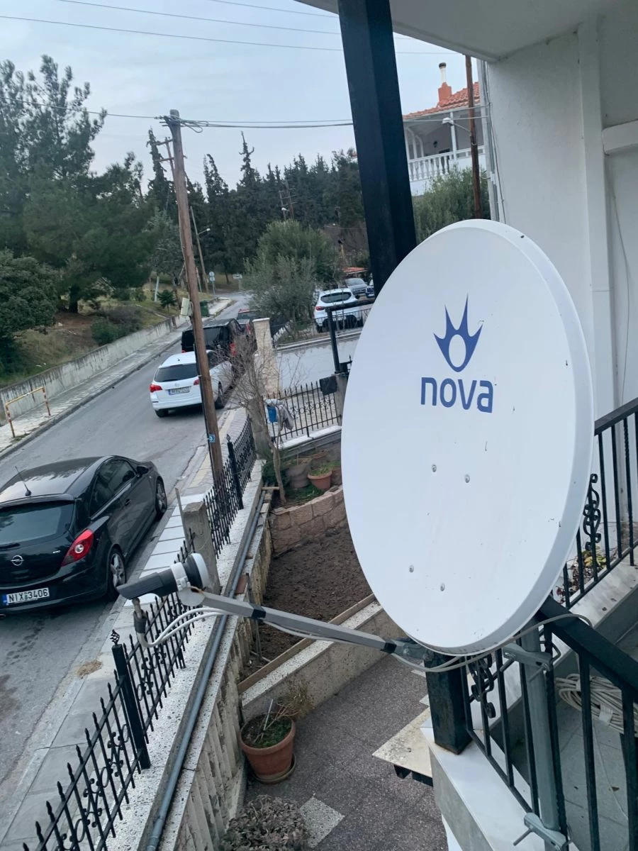 Vendora Δορυφορικό πιάτο Νova 3 Vendora Δορυφορικό πιάτο Νova