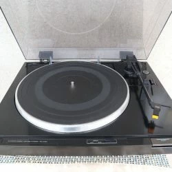 Vendora Sony PS-LX231 πικάπ. -Vendora shop 8b2079427052214de471d8ff40abb68cd6f6a653 xl