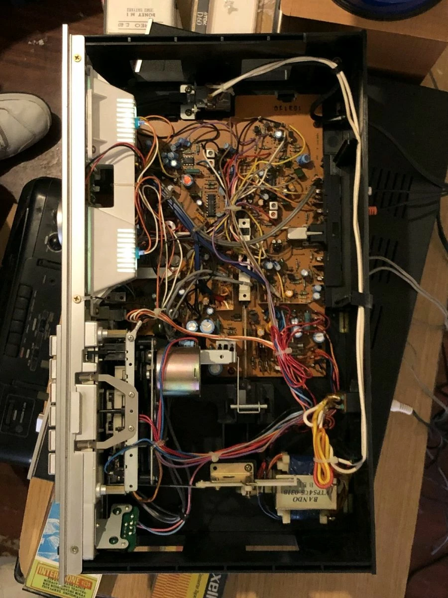 Vendora JVC Stereo Cassette Desk KD-A11 8 Vendora JVC Stereo Cassette Desk KD-A11 - Image 6