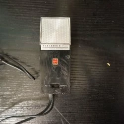 Vendora ΠΑΛΙΟ ΜΙΚΡΟΦΩΝΟ ΤΡΑΓΟΥΔΙΣΤΗ PANASONIC