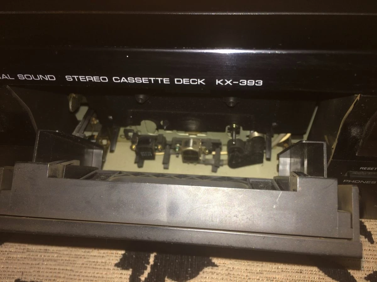 Vendora ΠΩΛΕΙΤΑΙ ΤΟ ΚΑΣΣΕΤΟΦΩΝΟ DECK YAMAHA NATURAL SOUND KX-393 5 Vendora ΠΩΛΕΙΤΑΙ ΤΟ ΚΑΣΣΕΤΟΦΩΝΟ DECK YAMAHA NATURAL SOUND KX-393 - Image 3