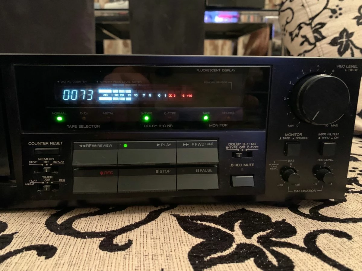 Vendora Πωλείται το τρικεφαλο Κασσετοφωνο Aiwa Ad-f880e 4 Vendora Πωλείται το τρικεφαλο Κασσετοφωνο Aiwa Ad-f880e - Image 2