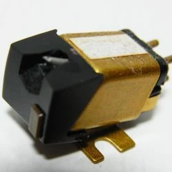 Vendora ΠΙΚΑΠ AKAI AP - 001 + ΚΕΦΑΛΗ STANTON 500 -Vendora shop b7761c259347e4b7cfb665285b4f5fa8c0c94da0 xl