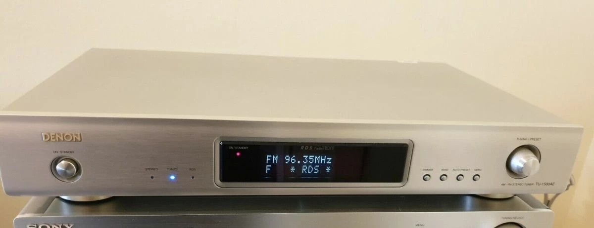 Vendora Denon TU-1500AE AM/FM Stereo Tuner 2009 7 Vendora Denon TU-1500AE AM/FM Stereo Tuner 2009 - Image 5