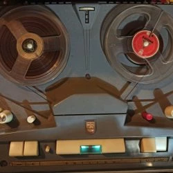 Vendora Παλιό Μαγνητοφωνο Philips 8 Vendora Παλιό Μαγνητοφωνο Philips -Vendora shop bfbf731e578fc31206b911c83fb3ca3aa8a2b0de xl