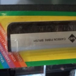 Vendora ΚΑΙΝΟΥΡΓΙΟ ΑΧΡΗΣΙΜΟΠΟΙΗΤΟ ΑΝΤΙΣΤΑΤΙΚΟ ΒΟΥΡΤΣΑΚΙ ΚΑΘΑΡΙΣΜΟΥ ΔΙΣΚΩΝ ΒΙΝΥΛΙΟΥ