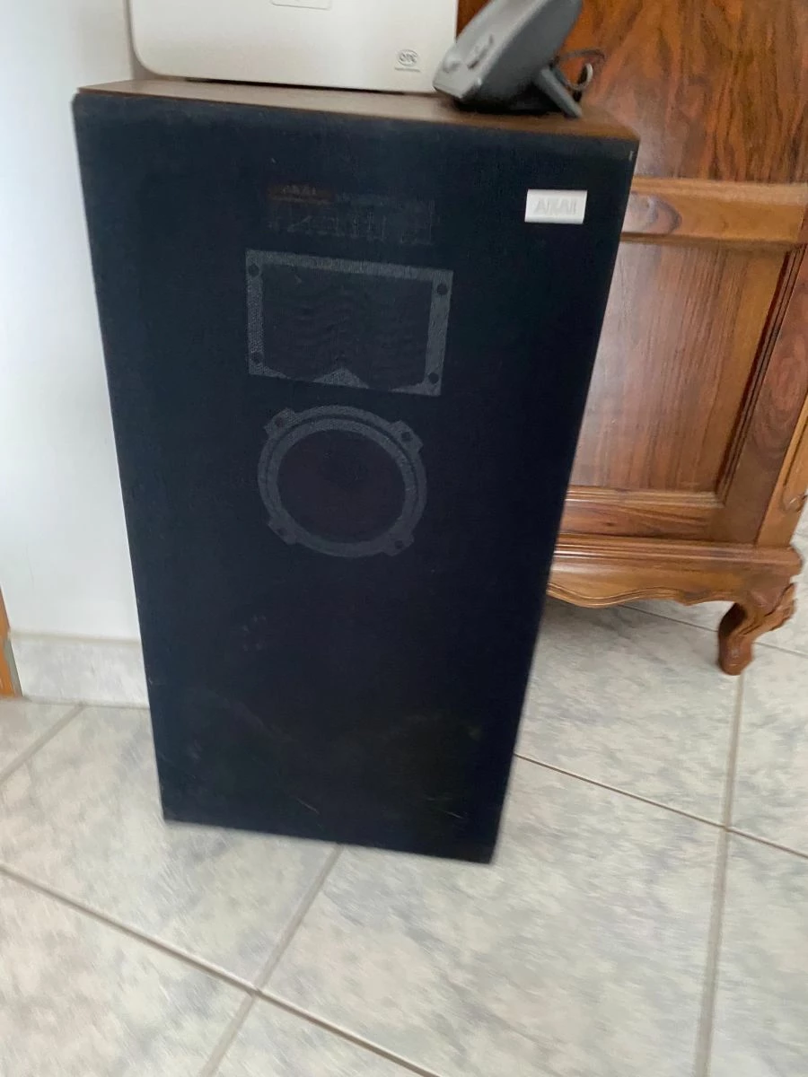 Vendora Akai ενισχυτής και πικ απ 4 Vendora Akai ενισχυτής και πικ απ - Image 2