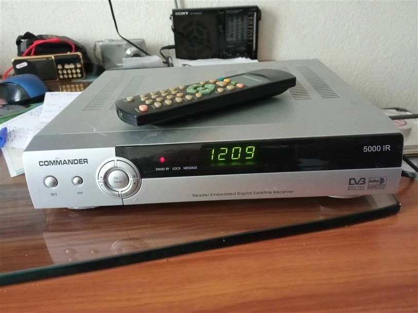 Vendora Δέκτης δορυφορικός COMMANDER 5000 IR 3 Vendora Δέκτης δορυφορικός COMMANDER 5000 IR