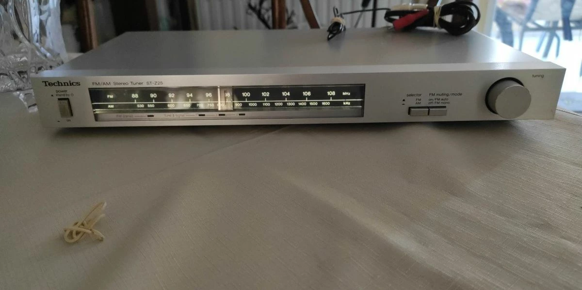 Vendora Δέκτης Technics St-Z25 (ΑΣΗΜΕΝΙΟΣ) ΣΕ ΑΡΙΣΤΗ ΚΑΤΑΣΤΑΣΗ 3 Vendora Δέκτης Technics St-Z25 (ΑΣΗΜΕΝΙΟΣ) ΣΕ ΑΡΙΣΤΗ ΚΑΤΑΣΤΑΣΗ