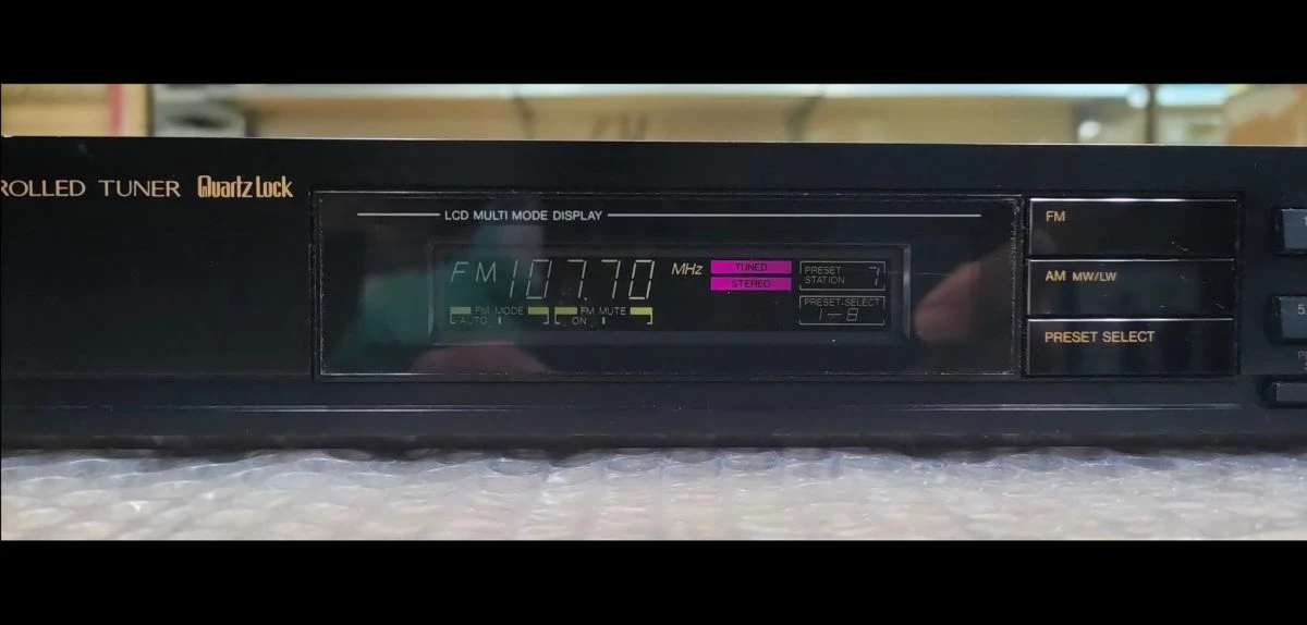 Vendora JVC FX-330L FM/MW/LW Tuner Άριστο. 3 Vendora JVC FX-330L FM/MW/LW Tuner Άριστο.