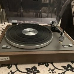 Vendora Πωλείται το Hi-end Πικαπ JVC JL-A1