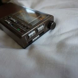 Vendora Electronic TR 1600. MW/LW/SW1...6/FM 9-Band Radio With Stereo Receiver, LED-Anzeigen Μικρό ραδιόφωνο, σε πάρα πολύ καλή κατάσταση. Πλήρες λειτουργικό. 20 Vendora Electronic TR 1600. MW/LW/SW1...6/FM 9-Band Radio With Stereo Receiver, LED-Anzeigen Μικρό ραδιόφωνο, σε πάρα πολύ καλή κατάσταση. Πλήρες λειτουργικό. -Vendora shop dd6b776b5cbf751472a98bf706c3e8ce0b0d251d xl