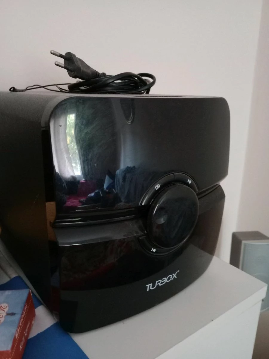 Vendora TURBOX ράδιο με φλασάκι ευκαιρία 3 Vendora TURBOX ράδιο με φλασάκι ευκαιρία