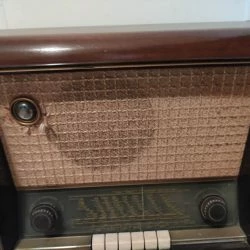 Εξώφυλλο -Vendora shop e9b60de549fc666afaf781bae860f4482464aa5f xl