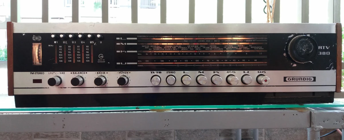 Vendora Ραδιόφωνο Grundig RTV 380 3 Vendora Ραδιόφωνο Grundig RTV 380